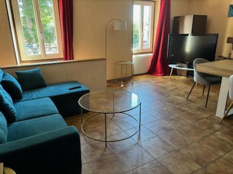 Logis Hotel Restaurant De La Poste Pontgibaud Zewnętrze zdjęcie